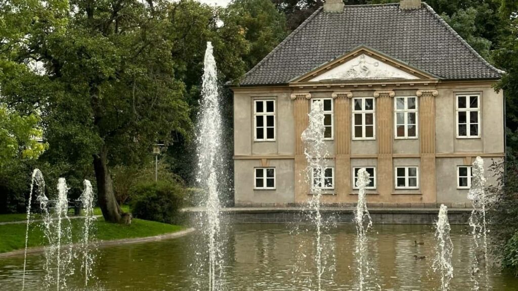 Prakticky pruvodce pro ceske inzerenty: kde a jak najit armenske tvurce na Xiaohongshu, jak je oslovit a skalovat viditelnost znacky lokalne i mezinarodne.