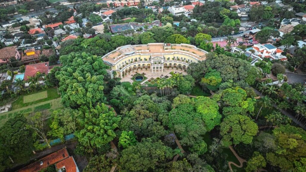 Prakticky pruvodce pro ceske znacky: jak identifikovat, oslovit a zaplatit Kuaishou tvurce v Jizni Africe k promo novych kolekci obleceni.