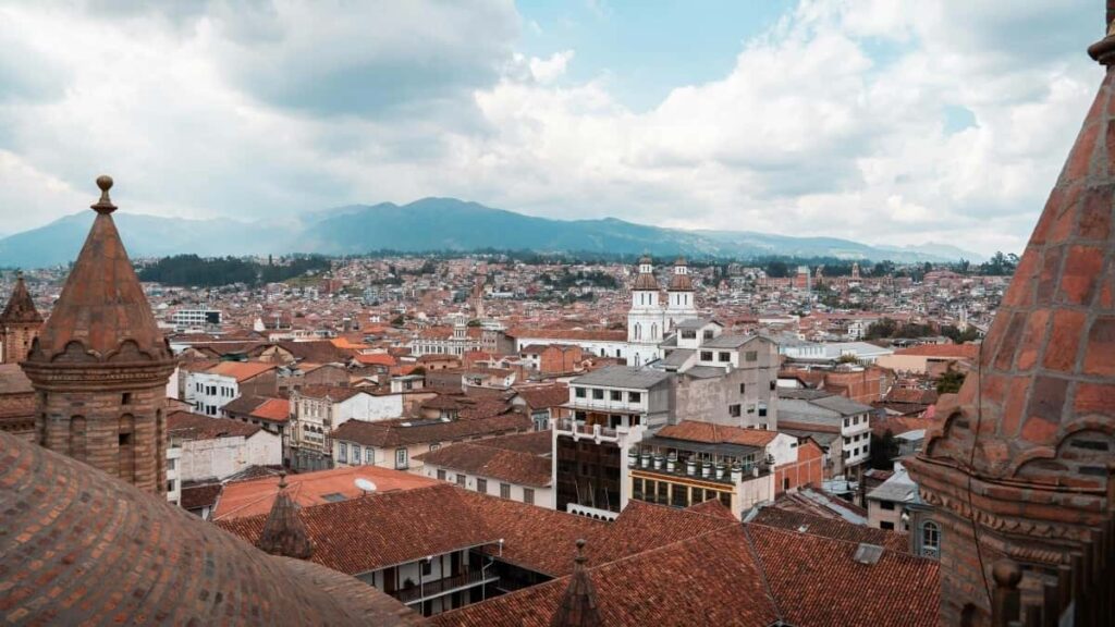 Prakticky pruvodce pro tvurce z CR: jak najit a oslovit panamske znacky na Takatak, nabidnout hodnotu hernim vydavatelum a postavit uspesnou cross-promoci.