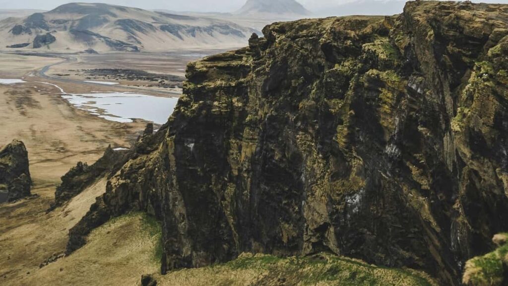 Prakticky pruvodce jak identifikovat a oslovit venezuelske tvurce na WeChat pro kolaborace u tanecnich vyzev. Tipy, data, rizika a nastroje pro ceske inzerenty.