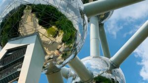 Prakticky pruvodce pro ceske herni tvurce: jak najit, oslovit a navazat spolupraci s rumunskymi znackami pres OnlyFansplus pravni a PR tipy.